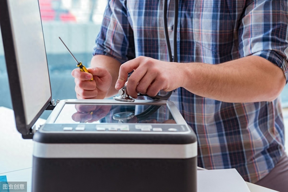 重新安装打印驱动却未能解决打印不了问题，可以尝试换方法