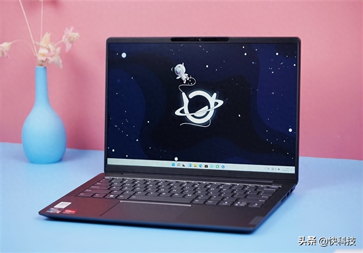 联想小新Air 14 Plus 2022款图赏:锐龙7 6800HS加持