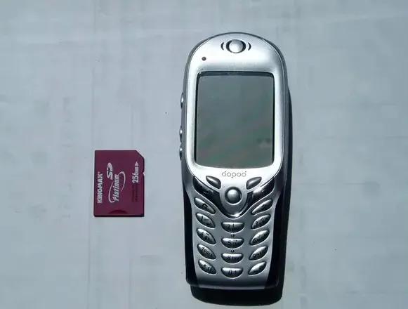 我的第一部智能手机多普达535