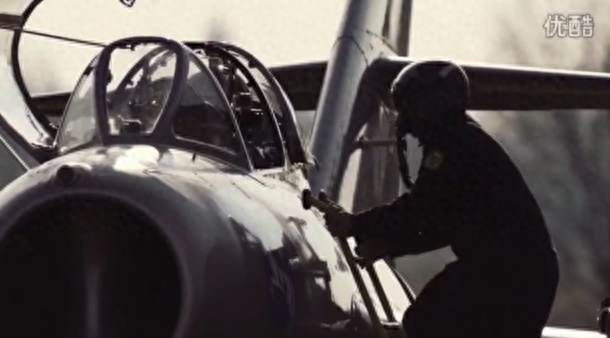 酷炫狂拽吊炸天!战斗机开箱一加手机3T