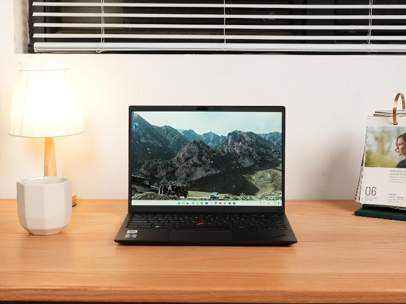 实用轻薄的ThinkPad X1 Nano笔记本，值得入手