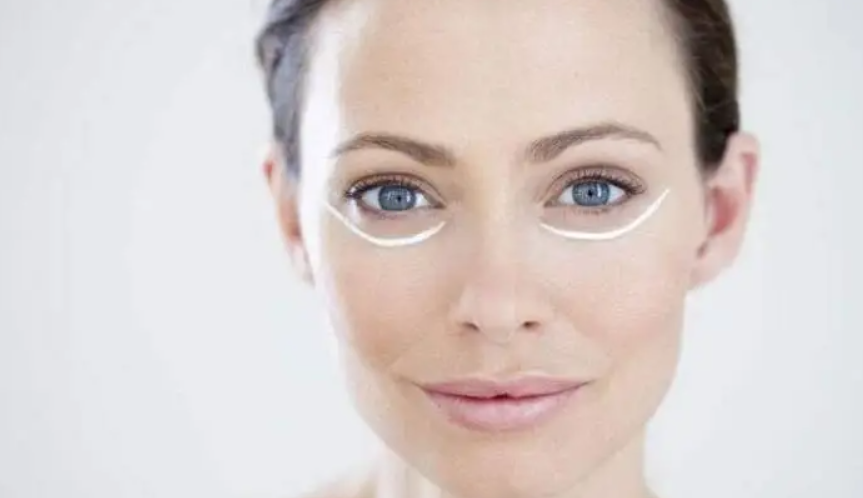 5款“贵妇眼霜”盘点：兰蔻雅诗兰黛都在列，随便选一款都不亏