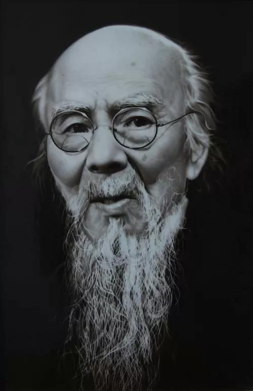 一幅对联哪个字错了（对联上下联能重字吗）
