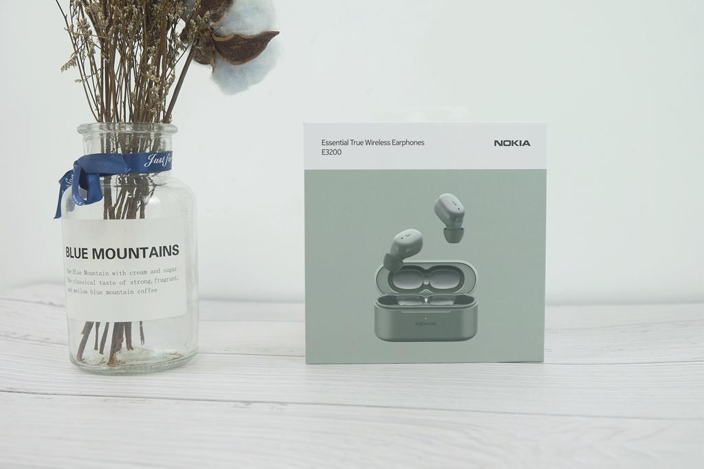 入场虽晚，但胜在做工扎实，诺基亚E3200耳机评测分享