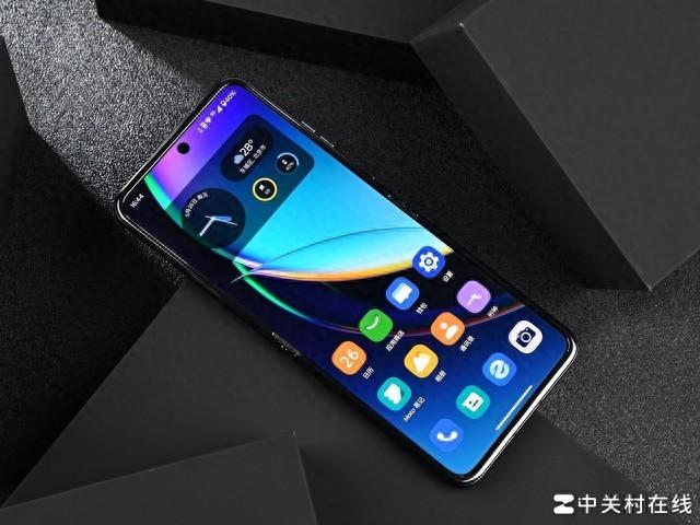 不再遥不可及 这三款折叠屏春节买便宜又好用