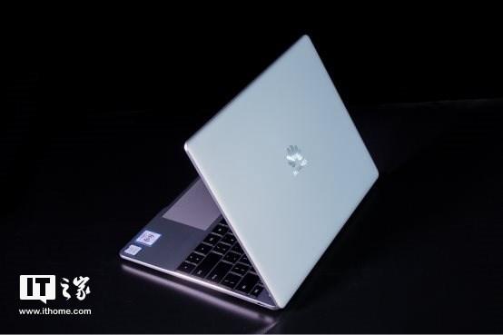 88%屏占比的13英寸轻薄本神器：华为MateBook 13笔记本评测