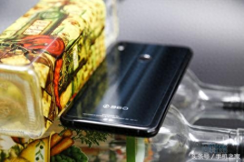 精致的“性价比杀手” 360手机N5s评测