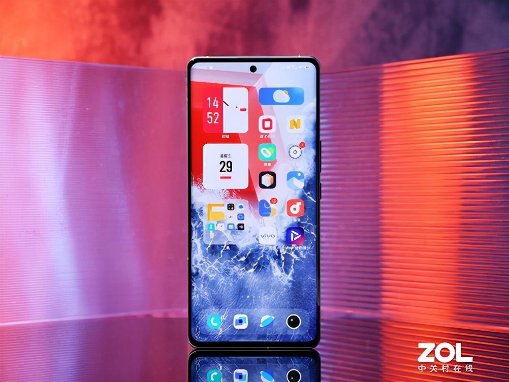 有料评测|iQOO 9 Pro评测:骁龙8旗舰手机的“全能标杆”