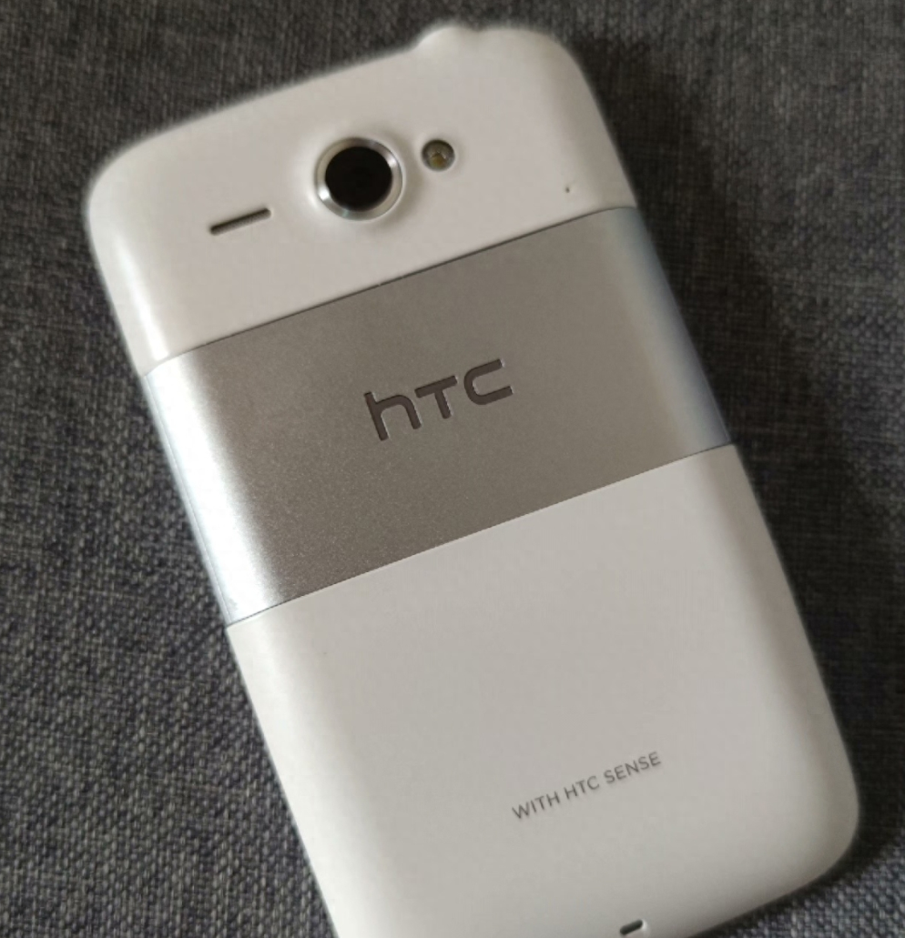 从G1到G16：HTC的全键盘手机传奇故事