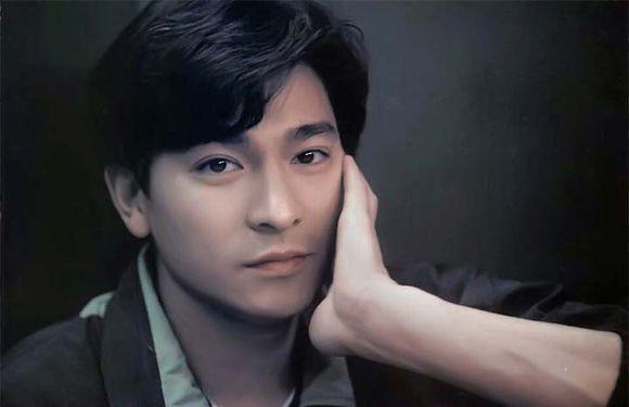 如何把文件夹隐藏在照片中，把文件夹“伪装”成图片