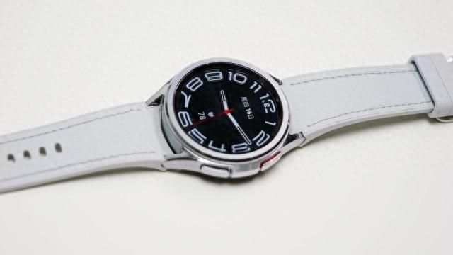 三星Galaxy Watch6 Classic上手,软硬件完美结合的时尚单品
