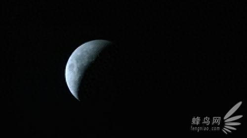 Lumia月球拍摄小贴士:需要望远镜和三脚架