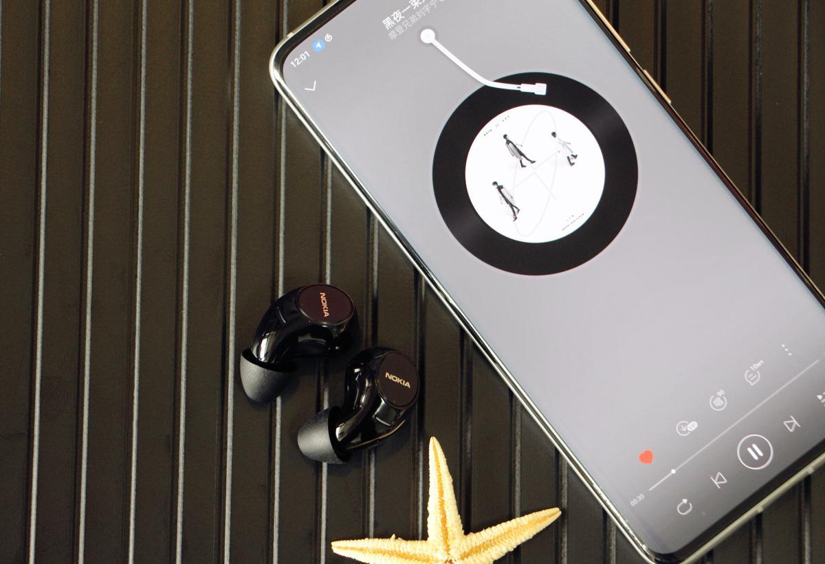 楼氏动铁！不用讲情怀，单凭实力就够圈粉，诺基亚P3600 TWS评测