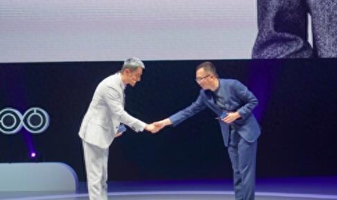 性价比逆天!华为荣耀9正式发布:2299起、6GB内存!