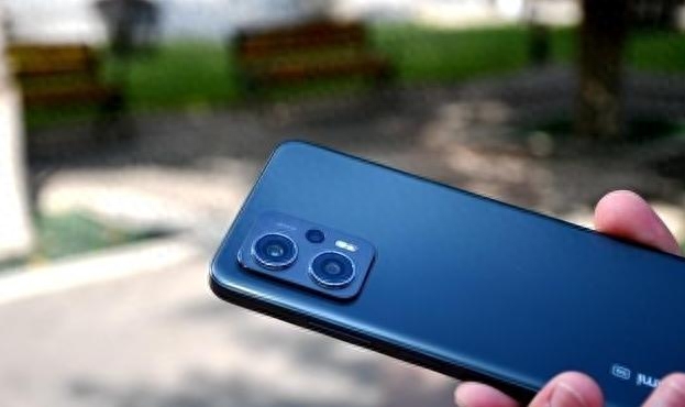 1500元左右性能最强的五款手机：当下换机首选，流畅体验比肩旗舰