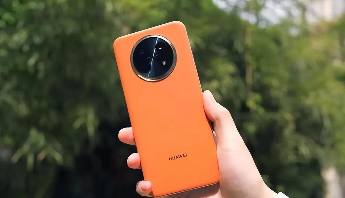 华为鸿蒙手机突降1579元,256GB+7000mAh,512GB版也售价亲民