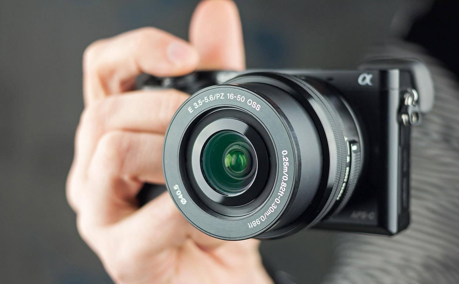 尼康D610：最具性价比的全画幅单反相机，套机6000左右，画质极佳