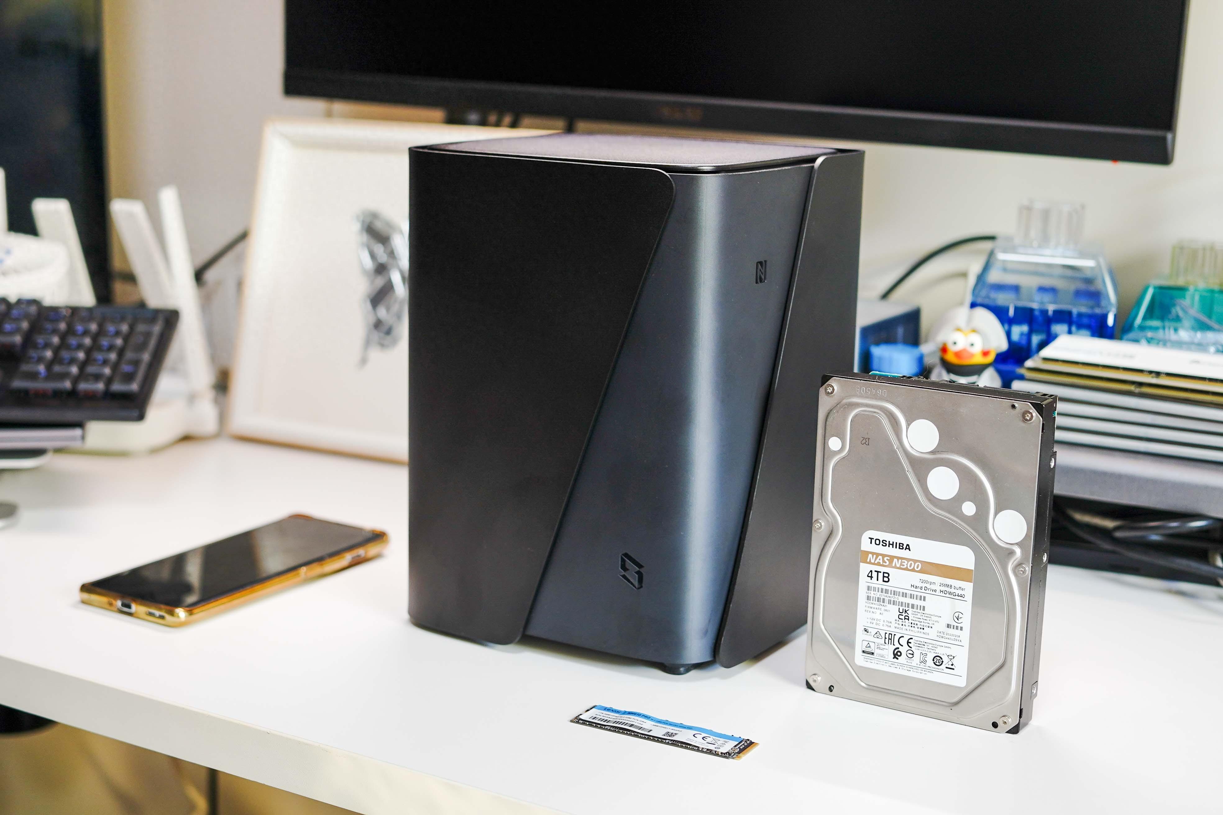 民用级NAS的配置天花板丨极空间Z423旗舰版首发开箱拆解评测