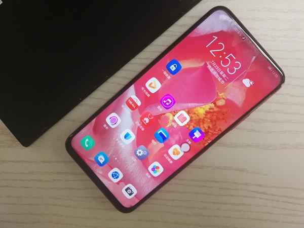 荣耀9X上手简评：1399元起，硬核实力派代表