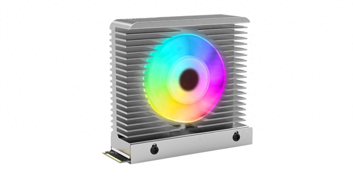 九鲨推出新款M.2-Four：针对M.2 SSD的主动式RGB散热器