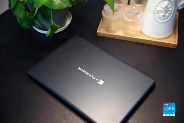 3000元价位笔记本排雷：最终我们帮你选了dynabook CS40L-J