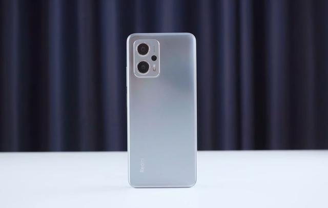 小米手机别乱买，目前这4款才是“最优选”，个个都有高性价比