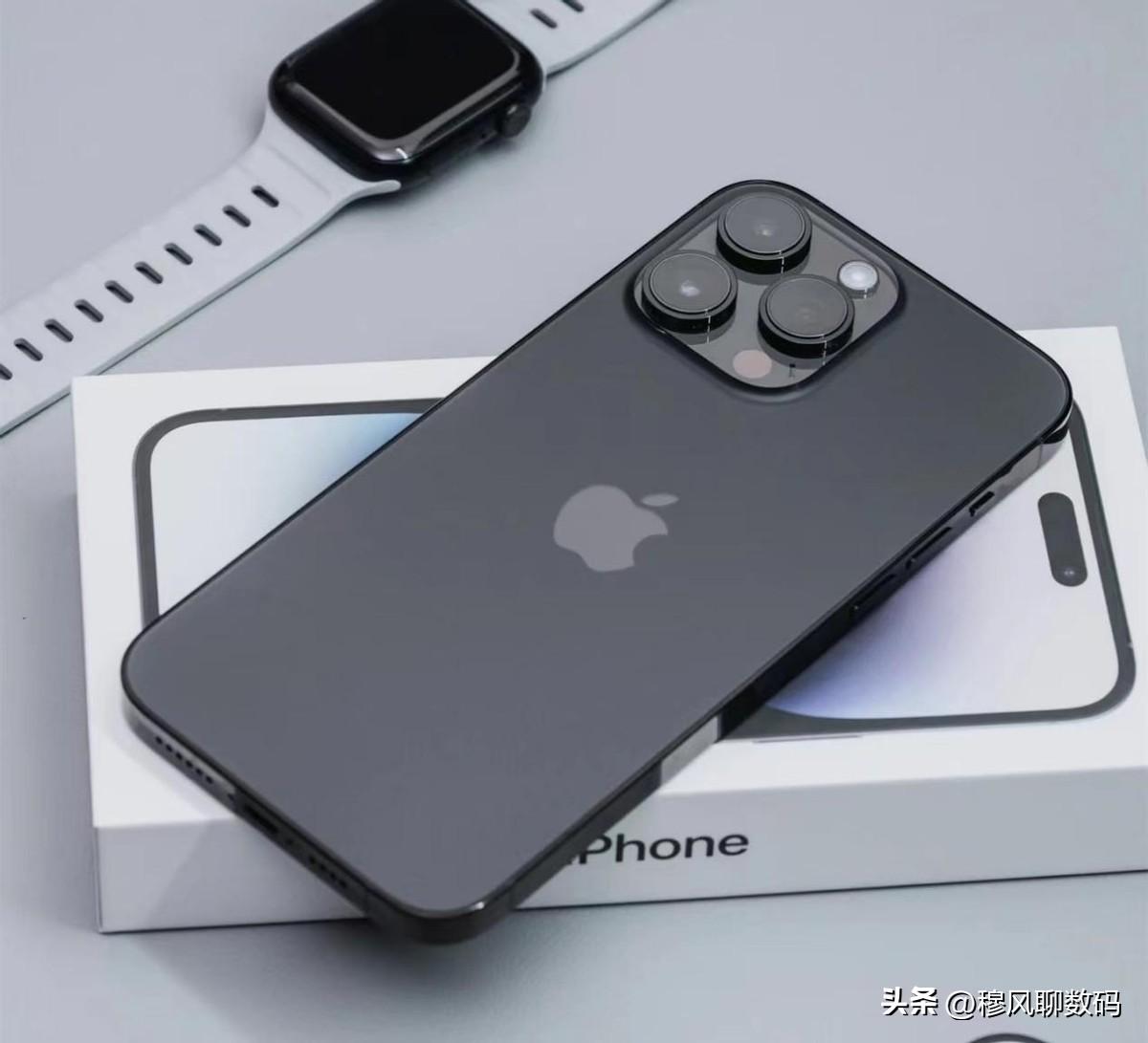 iPhone 15 Plus不再高价，调低至6499起，比上代便宜500