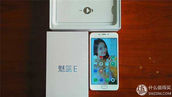 1299的价格还有性价比吗? 魅族 魅蓝E 开箱简评