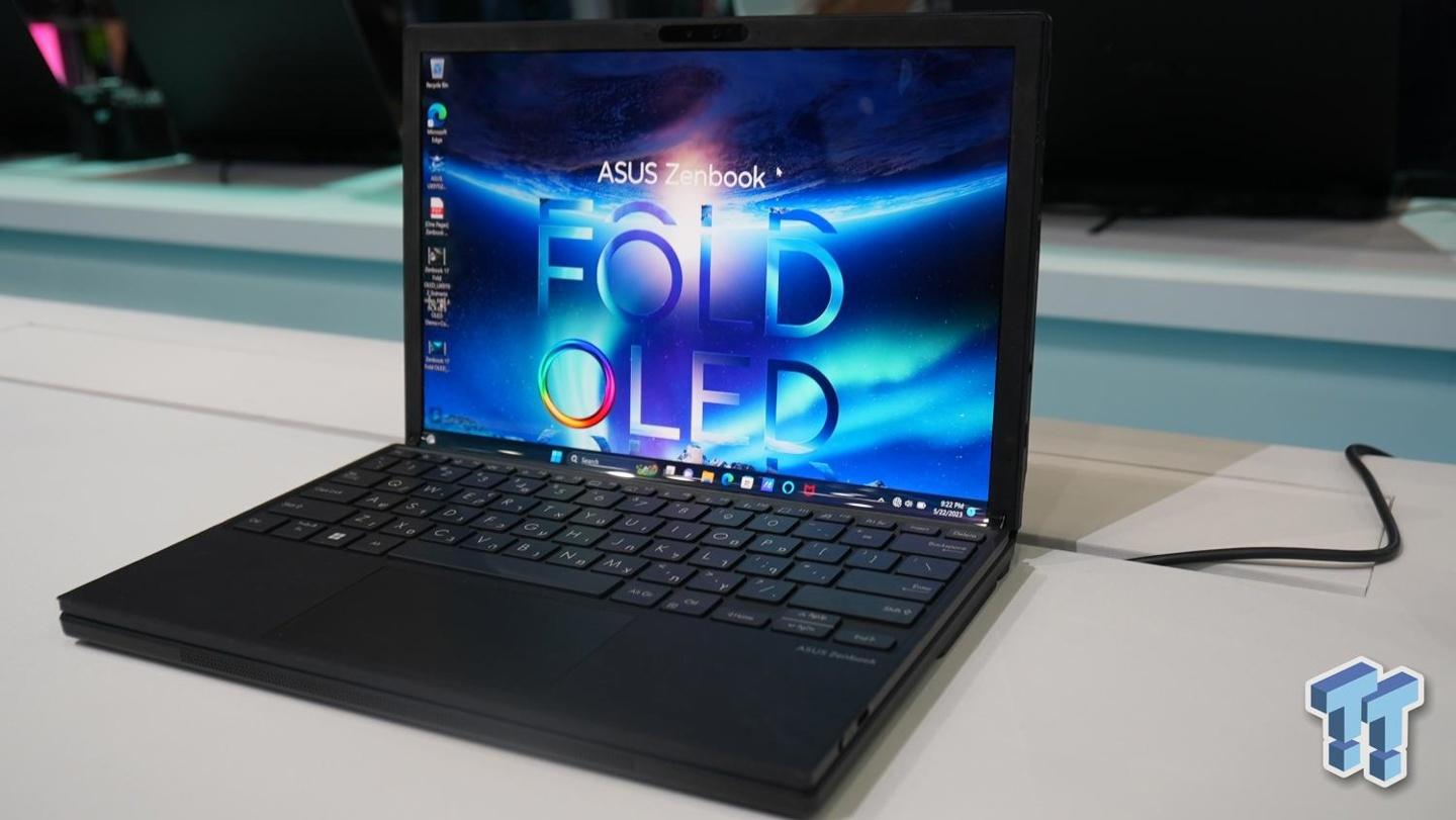 售价3500美元，华硕展示Zenbook 17 Fold OLED可折叠笔记本