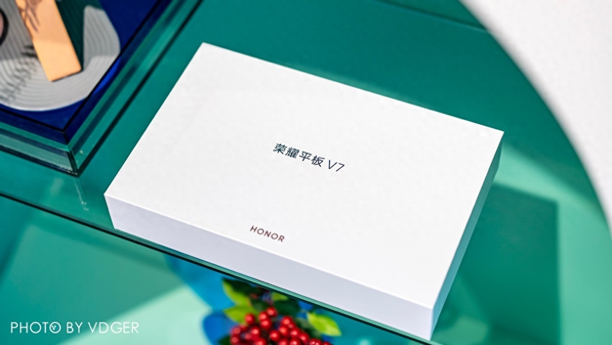荣耀平板V7体验报告:或许是年轻人的第一台生产力平板?