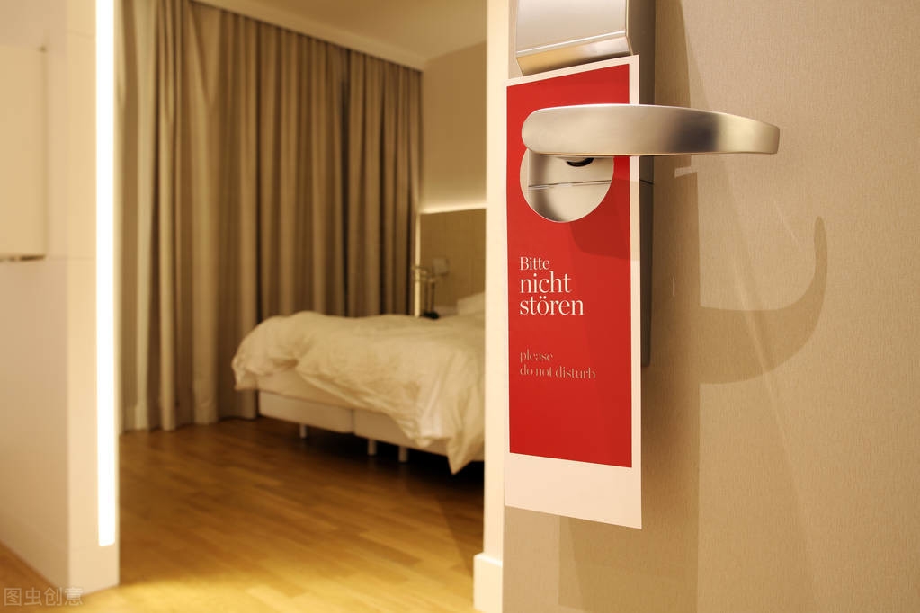 英语单词Disturb, Disrupt, Interrupt的区别