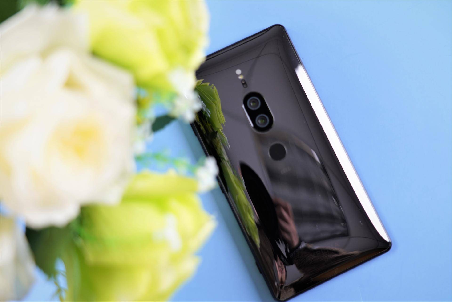 索尼Xperia XZ2 Premium体验:这是一款「半斤」重的另类旗舰手机