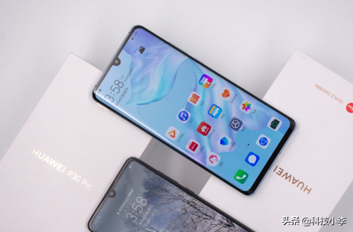 华为P30 Pro一夜再跌“新低价”，但我劝你暂时别买了