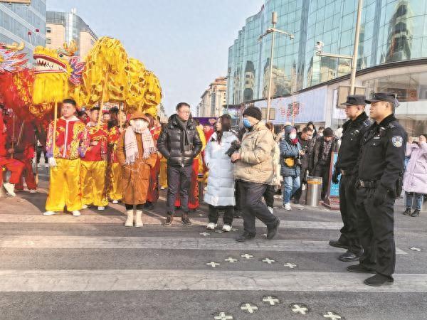 各大网红打卡地“同款背景”，找到了！
