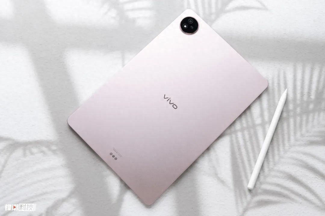这款卖1699元的安卓平板,有点好看