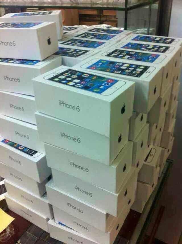 早报：iPhone6 Plus现身中关村 卖2万起