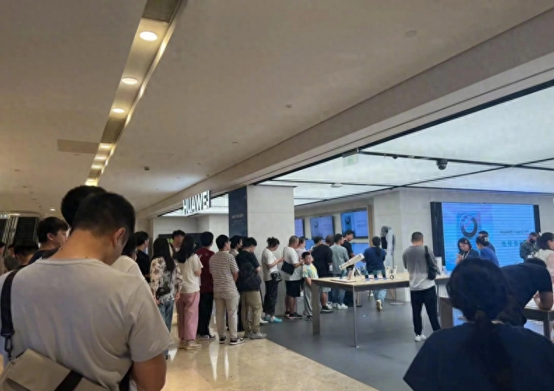 海外赞誉世界一流华为Mate60系列到底有多强?,遥遥领先就是答案