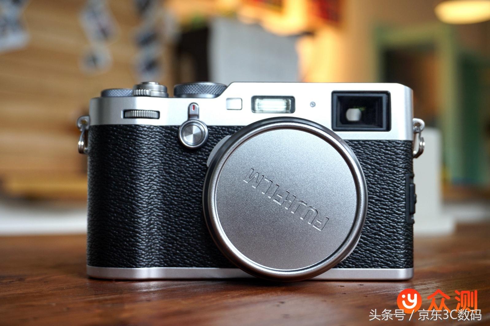 富士凭什么敢叫板尼康?富士X100相机专业图文测评