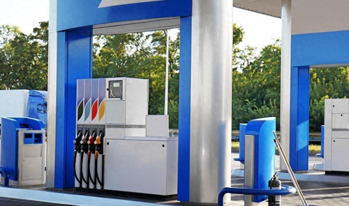 油价上涨“翻脸无情”，今日12月22日，全国调整92、95号汽油价