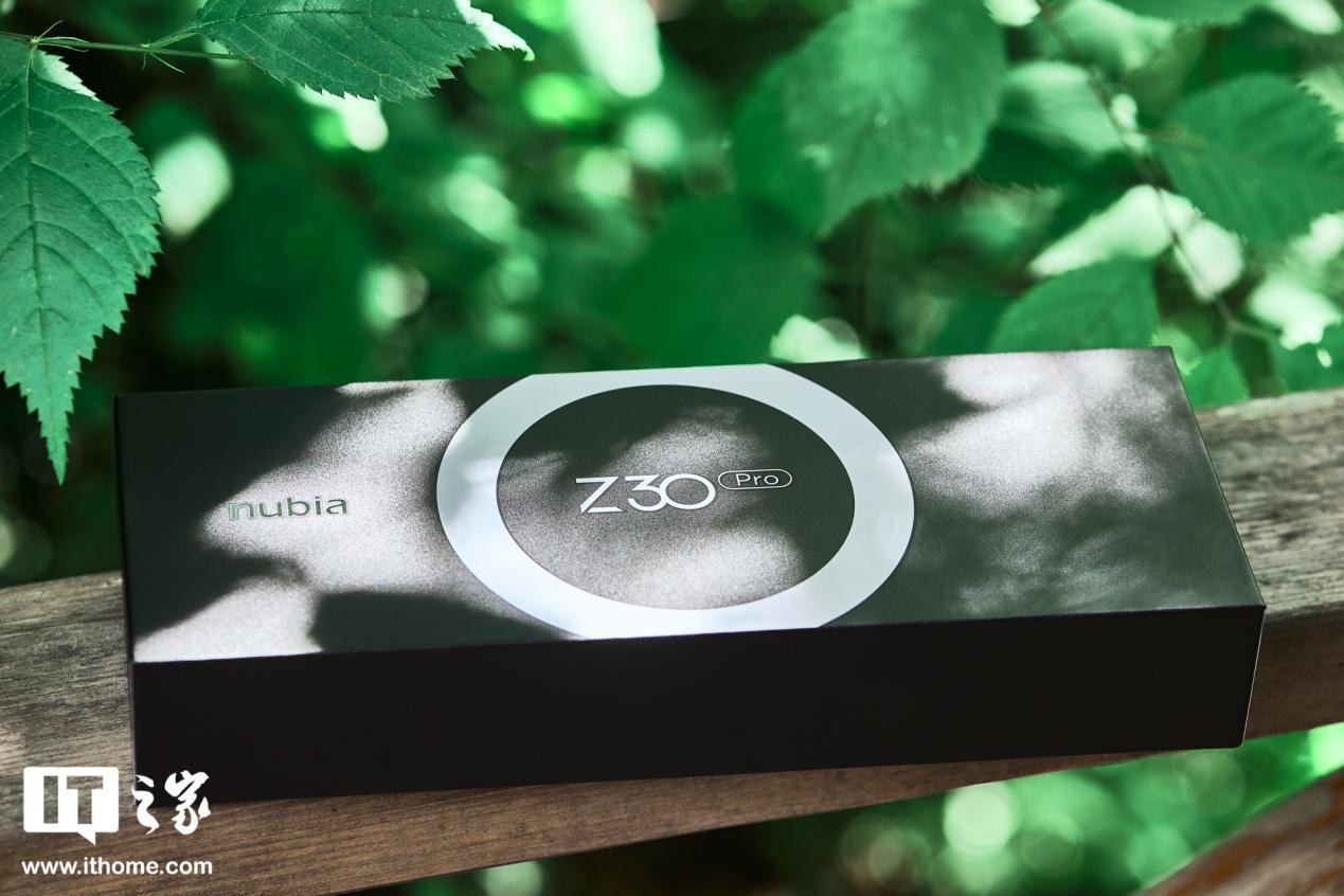 努比亚 Z30 Pro 评测：两亿组合，星空四摄