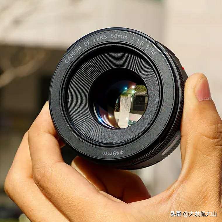 捡垃圾之百元单反数码相机