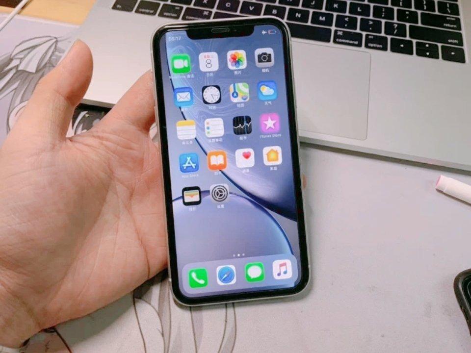 现在入手一台iPhone XR,相当于目前什么档次的安卓手机?