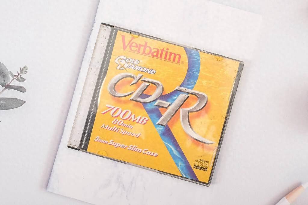 免驱即插即用,能读盘也能刻盘,威宝蓝光光驱100GB体验