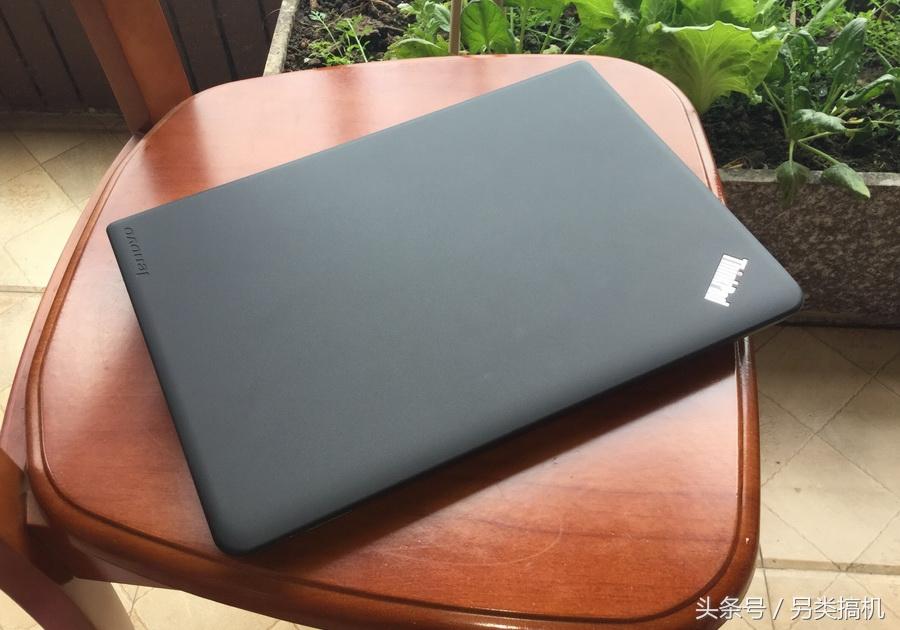 联想thinkpad为何如此贵，探一下到底厚不厚道