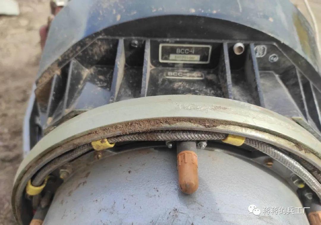 乌克兰展示俄罗斯KH-101巡航导弹制导设备,依然是傻大粗黑?