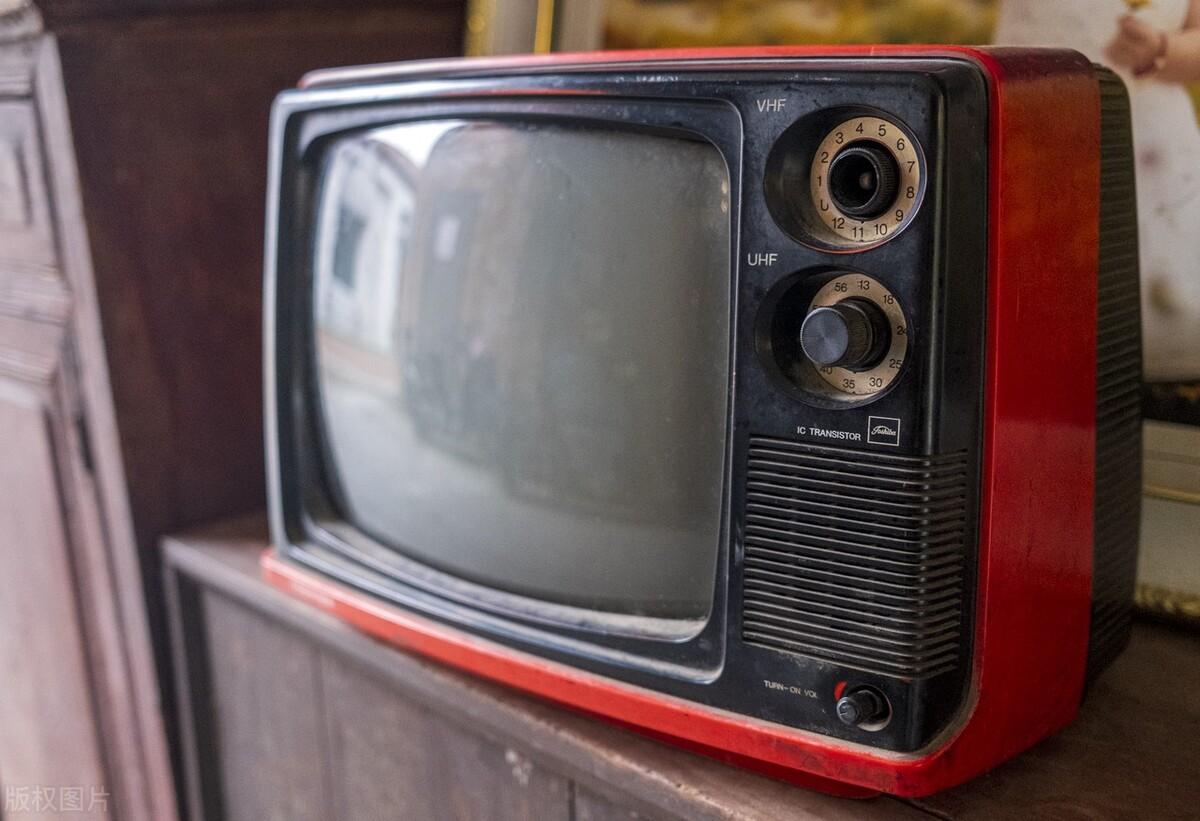 65寸电视机买哪个品牌好？2022最建议买这三款：一步到位