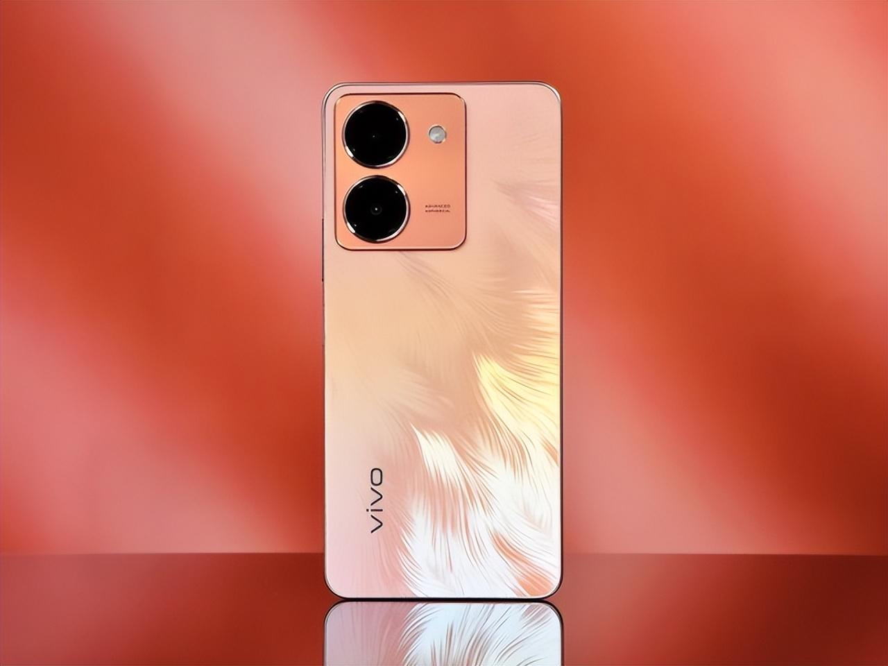 3分钟看懂vivo Y78全卖点:1399元也能入手旗舰颜值