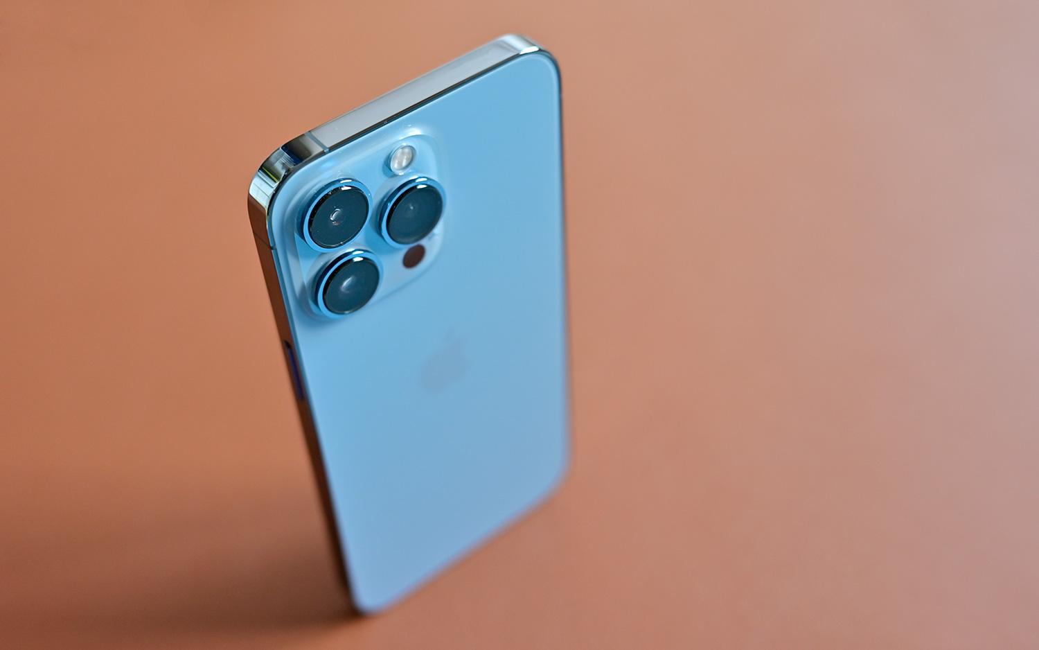 iPhone 13 Pro和13 Pro Max降价,最低7349元,还是苍岭绿色