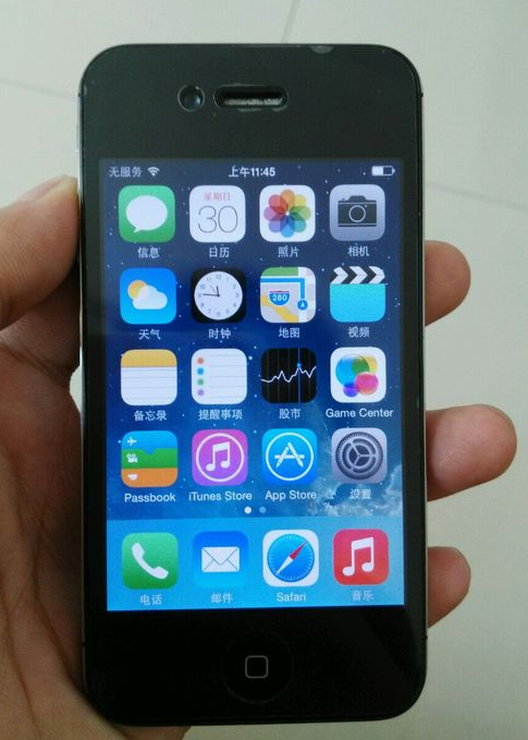 网友买了一款“iPhone4s”却不能插卡！知道真相都快哭了！