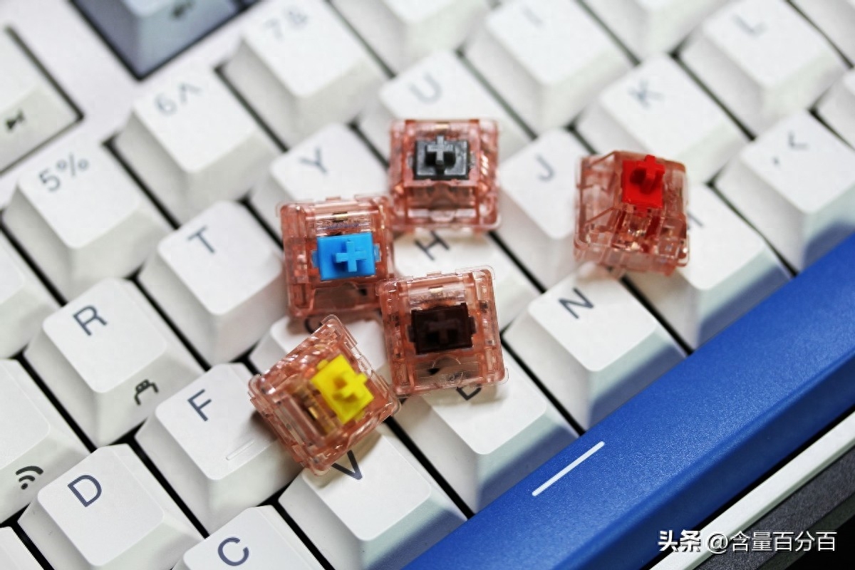 2023年年中机械键盘如何选?附几款自有樱桃轴机械键盘盘点